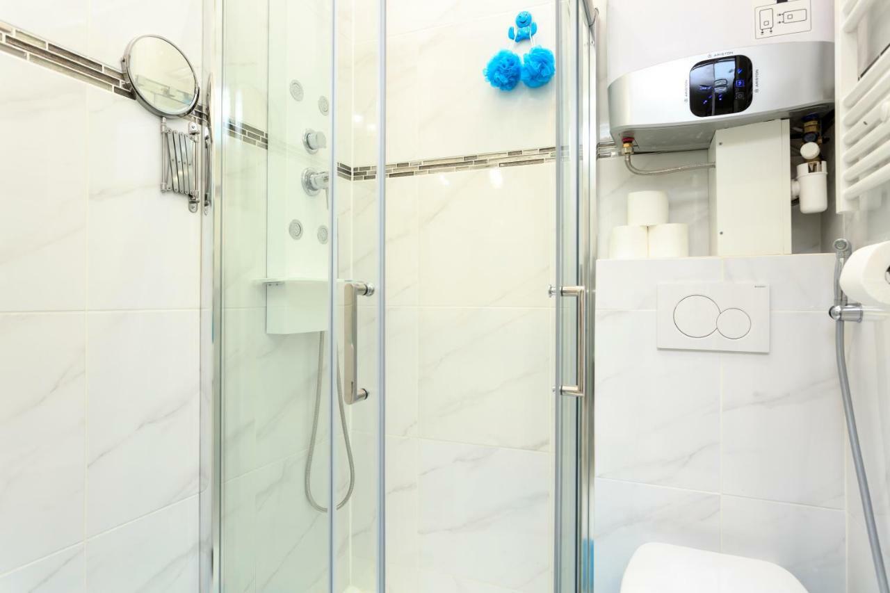 Louvre Luxury Apartment & Spa Paris Exterior photo