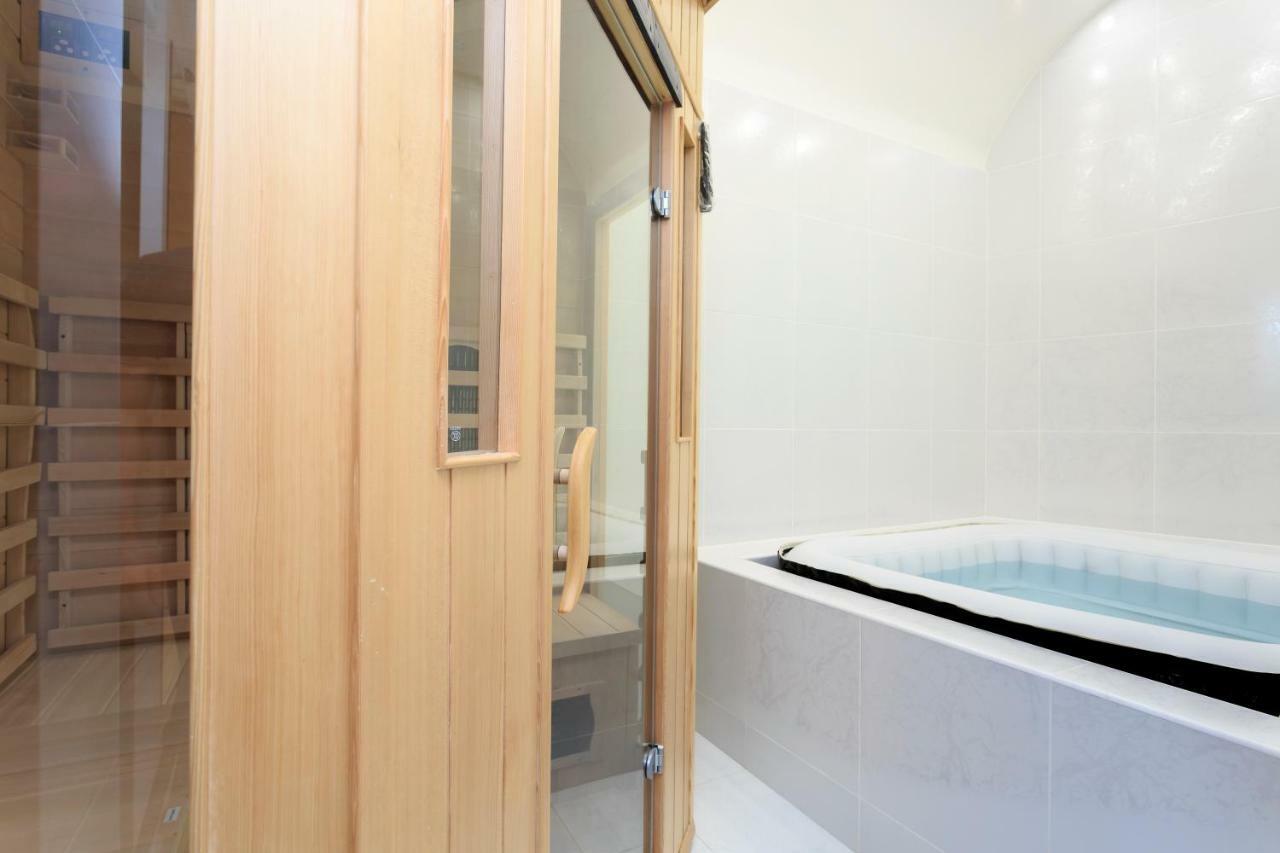 Louvre Luxury Apartment & Spa Paris Exterior photo