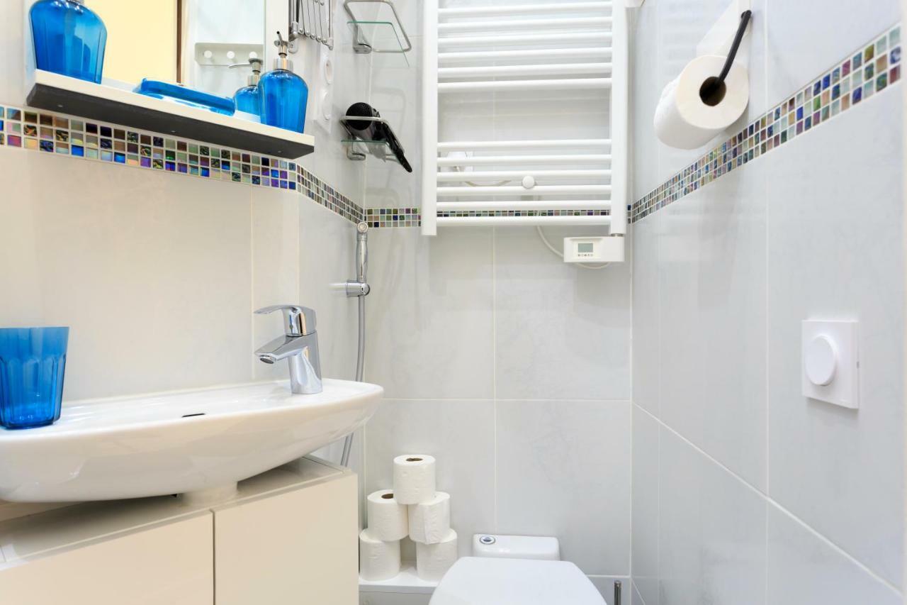 Louvre Luxury Apartment & Spa Paris Exterior photo