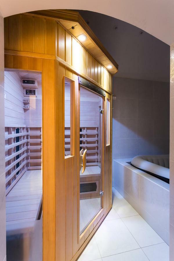 Louvre Luxury Apartment & Spa Paris Exterior photo